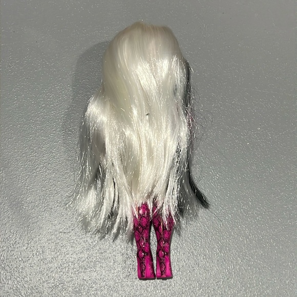 LOL Surprise OMG doll - Picture 4 of 7